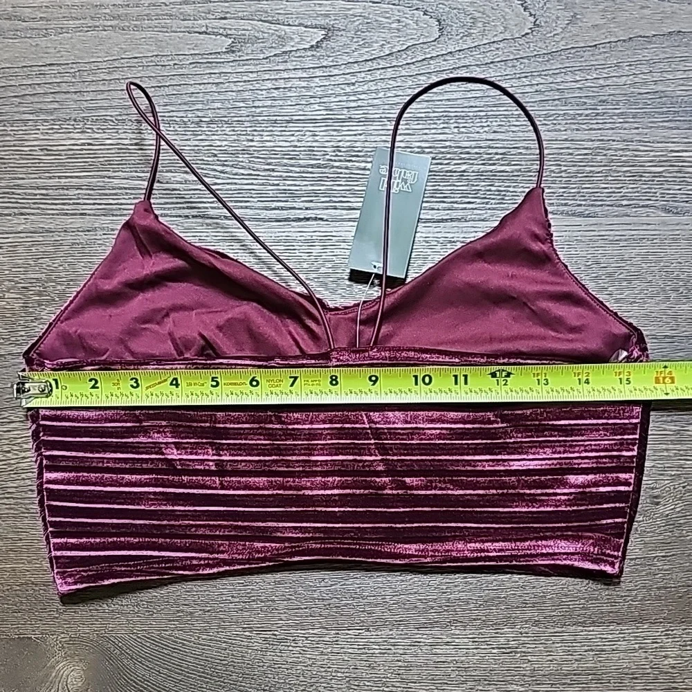 Wild Fable Cinched Front Velvet Ribbed Crop Top Size M - Picture 9 of 12